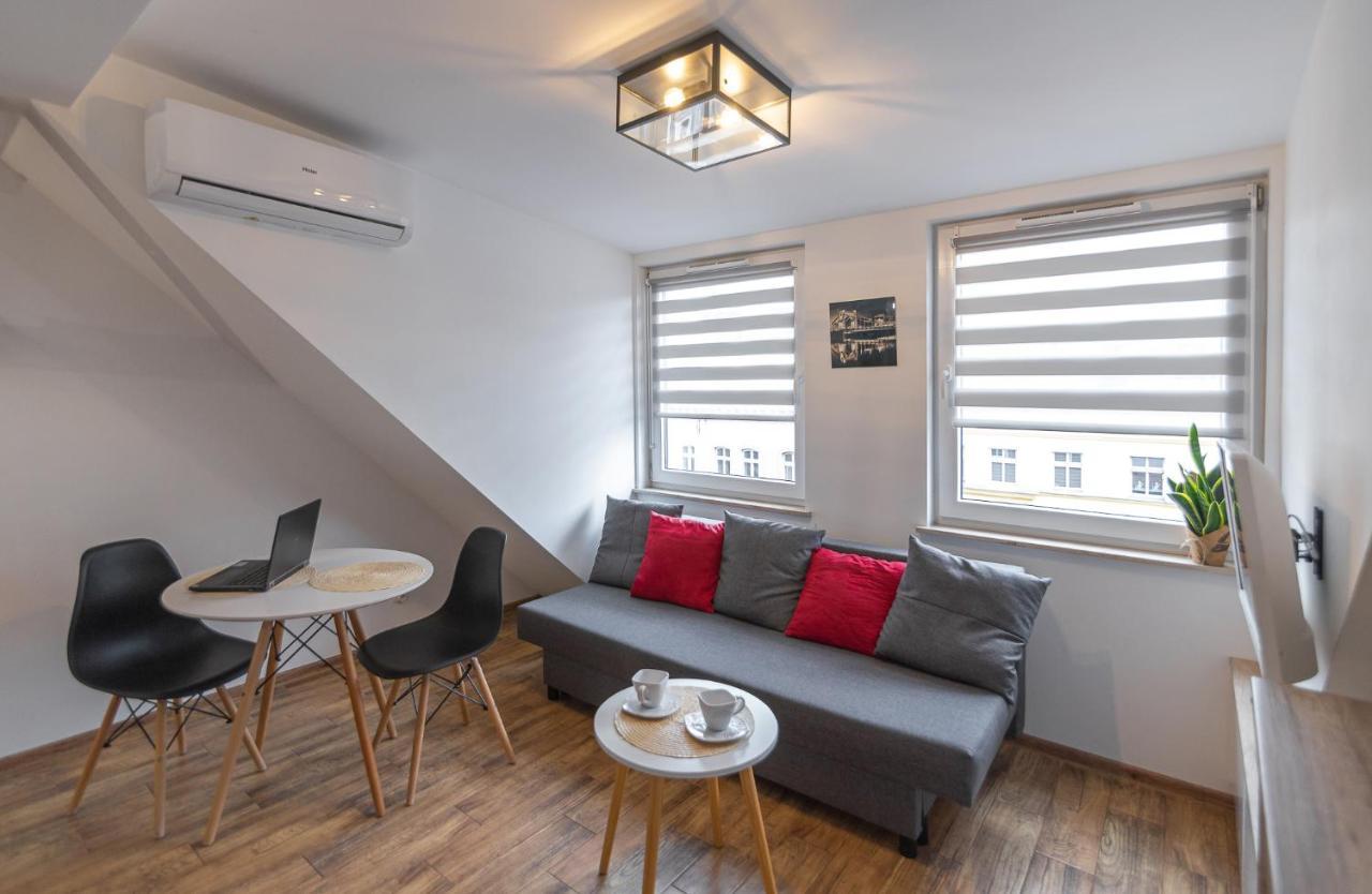 Klimatyzowane studio Kościuszki od WroclawApartament-pl Zewnętrze zdjęcie